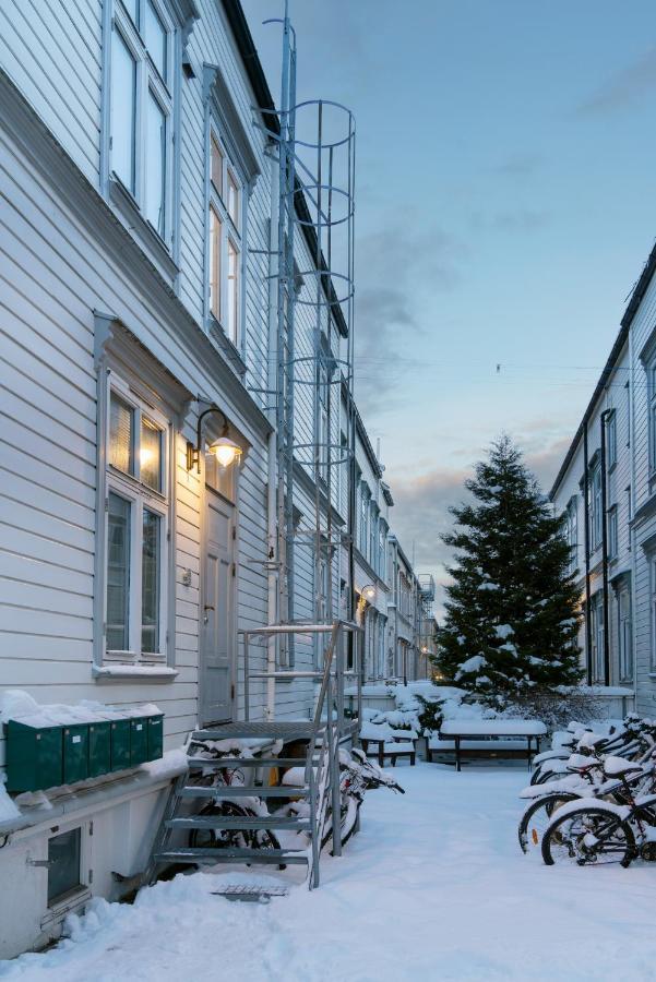 The Golden Lion Street Getaway Apartment Trondheim Luaran gambar