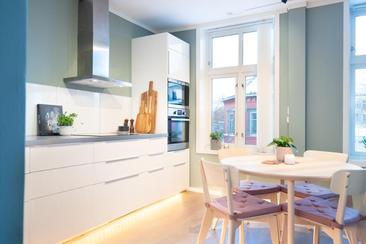 The Golden Lion Street Getaway Apartment Trondheim Luaran gambar