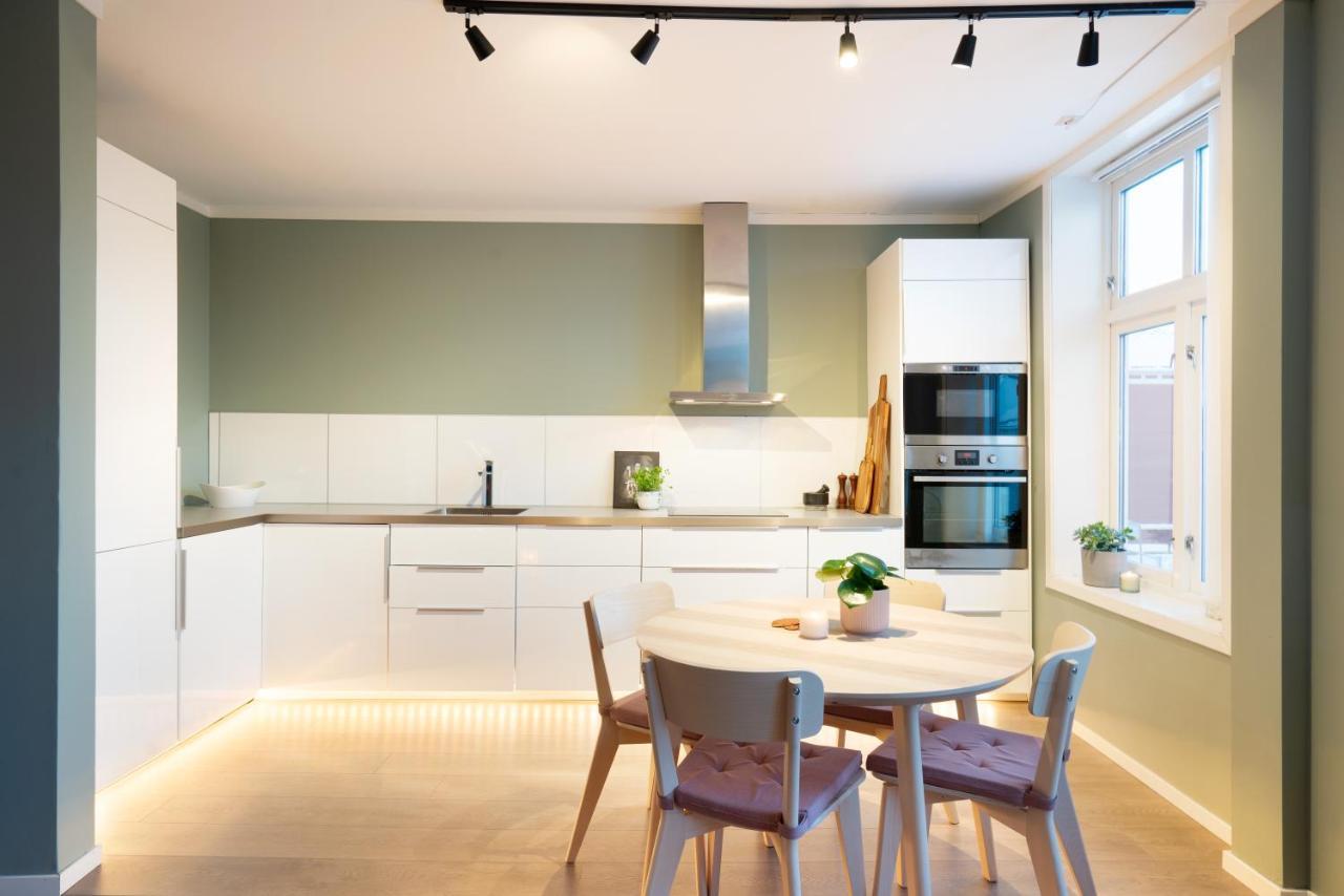 The Golden Lion Street Getaway Apartment Trondheim Luaran gambar
